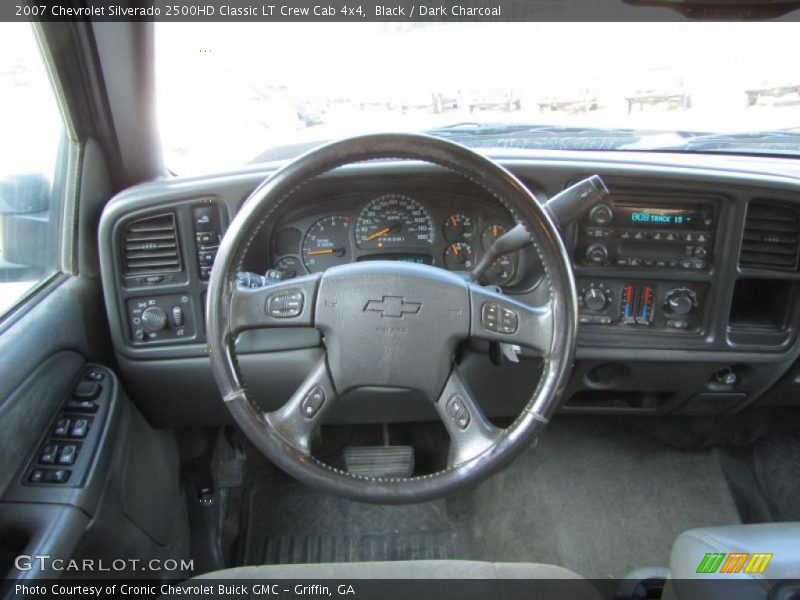 Black / Dark Charcoal 2007 Chevrolet Silverado 2500HD Classic LT Crew Cab 4x4