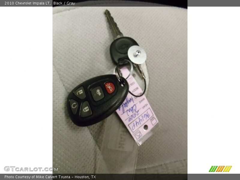Black / Gray 2010 Chevrolet Impala LT