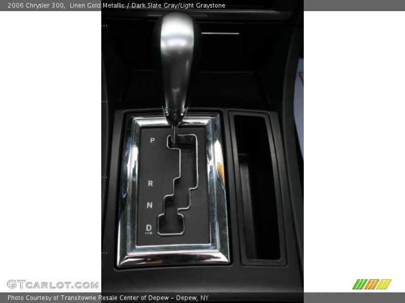 Linen Gold Metallic / Dark Slate Gray/Light Graystone 2006 Chrysler 300