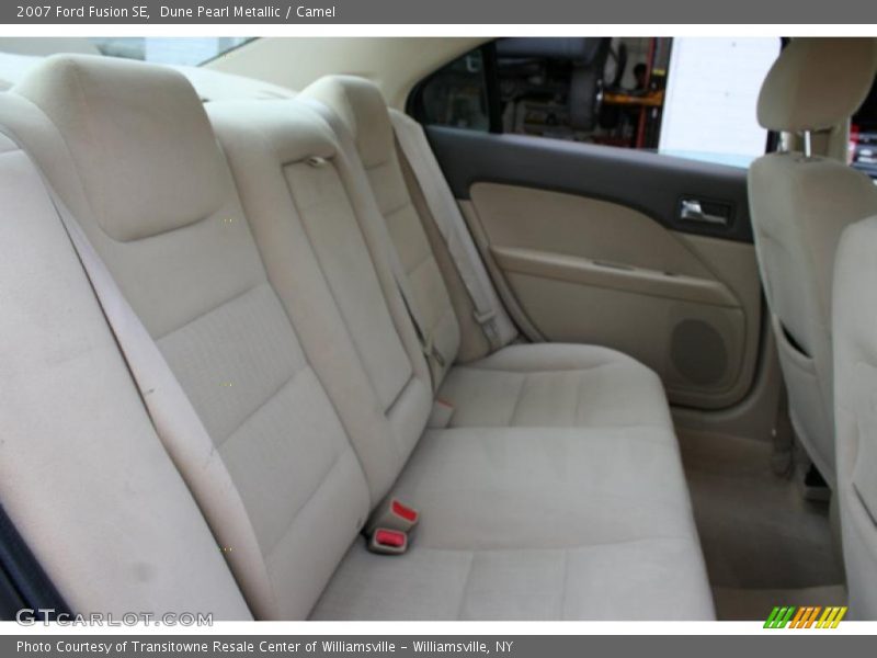 Dune Pearl Metallic / Camel 2007 Ford Fusion SE