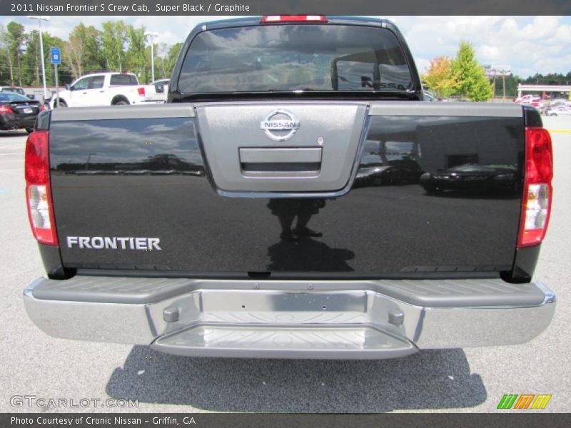 Super Black / Graphite 2011 Nissan Frontier S Crew Cab