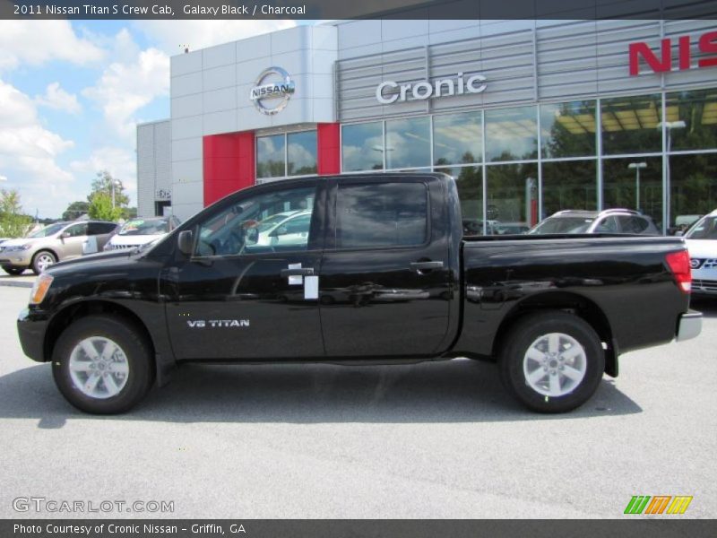 Galaxy Black / Charcoal 2011 Nissan Titan S Crew Cab