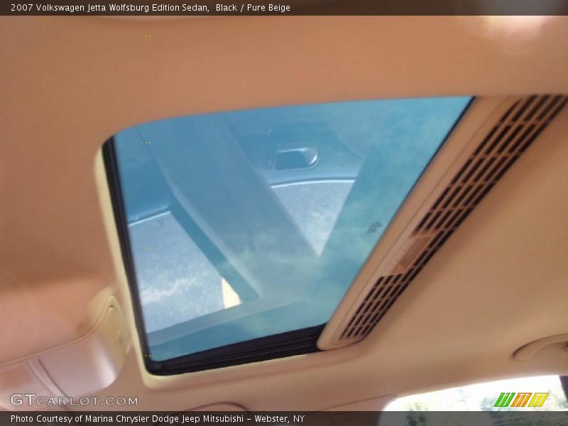 Black / Pure Beige 2007 Volkswagen Jetta Wolfsburg Edition Sedan