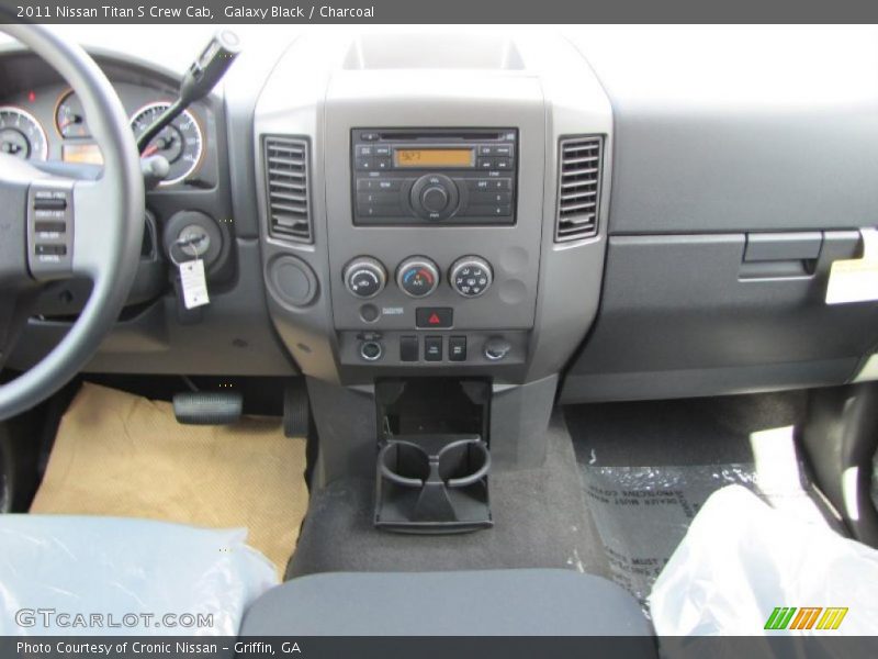 Galaxy Black / Charcoal 2011 Nissan Titan S Crew Cab