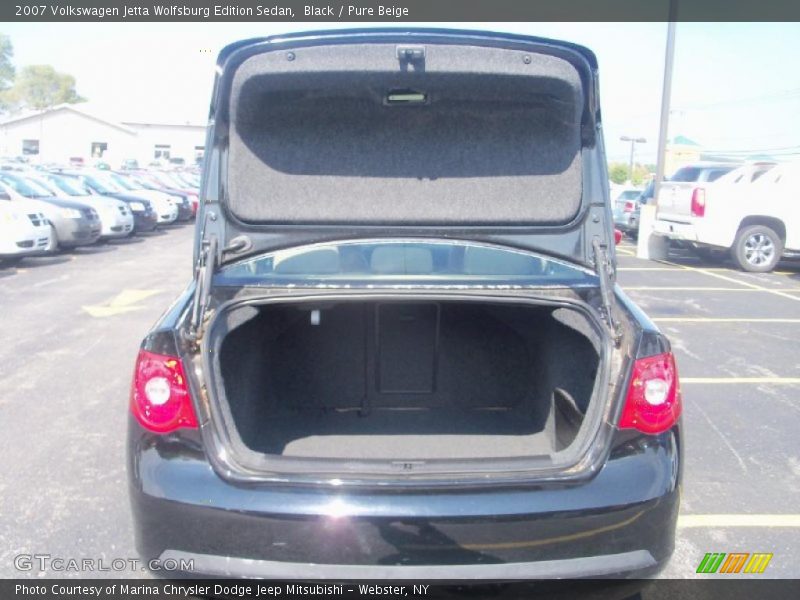 Black / Pure Beige 2007 Volkswagen Jetta Wolfsburg Edition Sedan