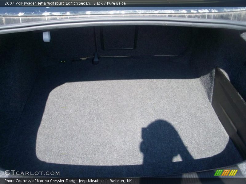 Black / Pure Beige 2007 Volkswagen Jetta Wolfsburg Edition Sedan
