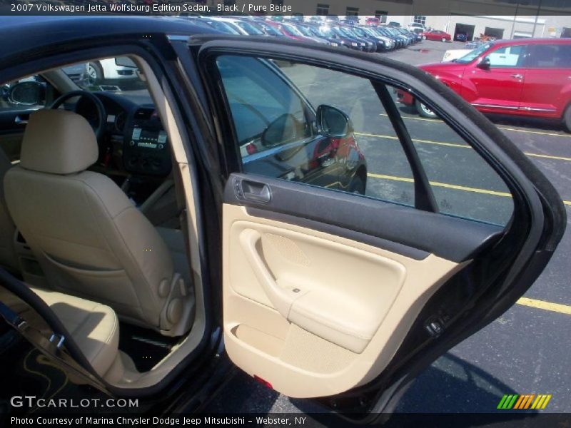 Black / Pure Beige 2007 Volkswagen Jetta Wolfsburg Edition Sedan