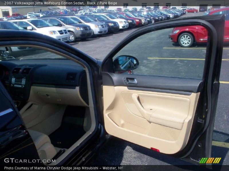 Black / Pure Beige 2007 Volkswagen Jetta Wolfsburg Edition Sedan