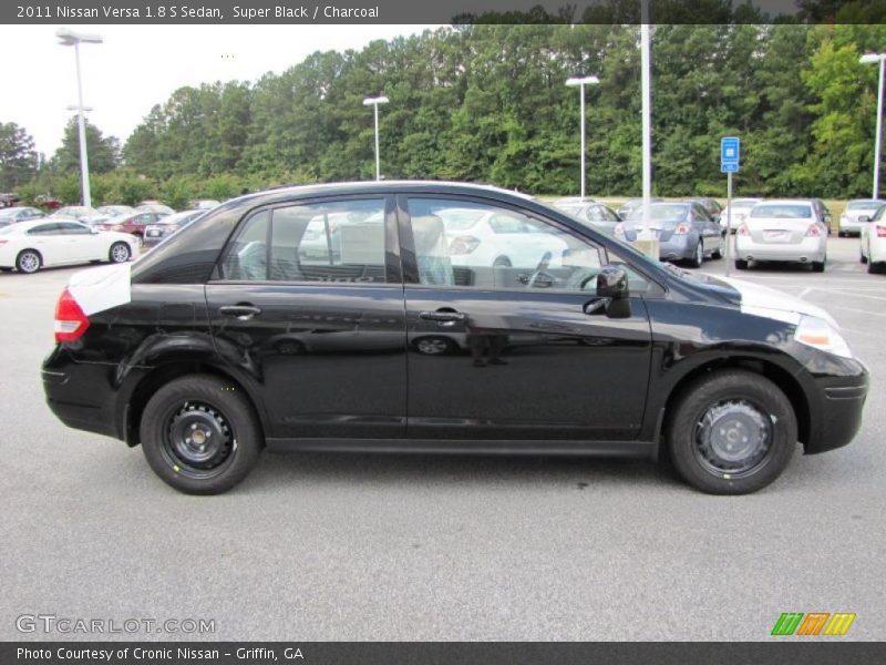 Super Black / Charcoal 2011 Nissan Versa 1.8 S Sedan