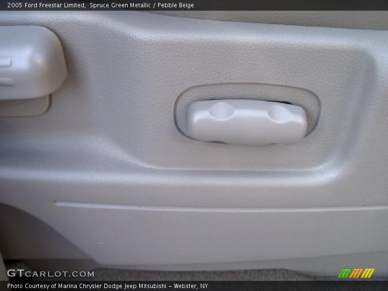 Spruce Green Metallic / Pebble Beige 2005 Ford Freestar Limited
