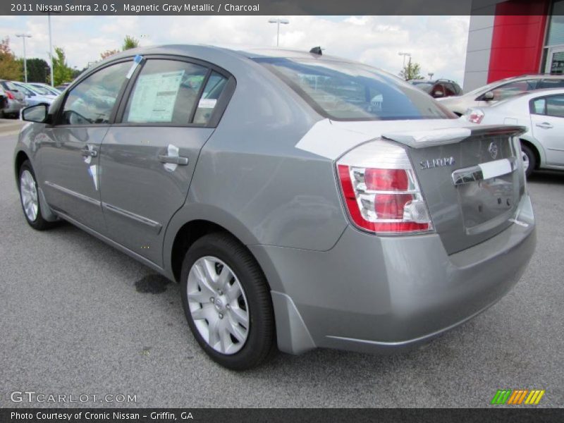 Magnetic Gray Metallic / Charcoal 2011 Nissan Sentra 2.0 S