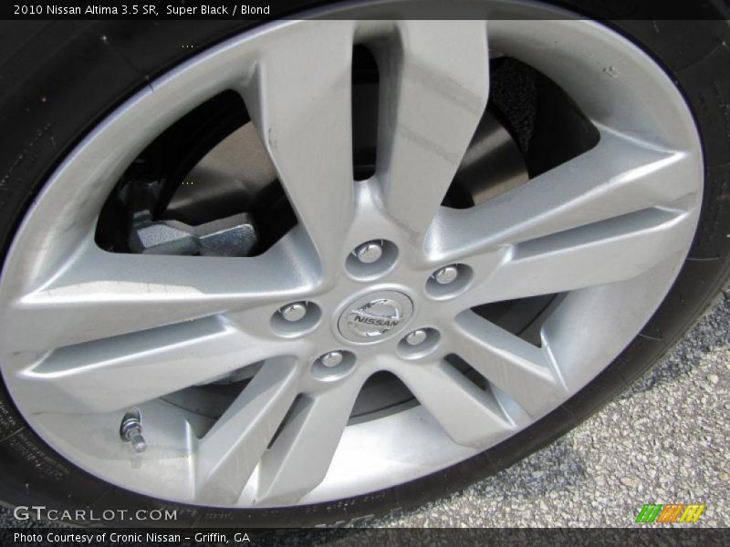 Super Black / Blond 2010 Nissan Altima 3.5 SR