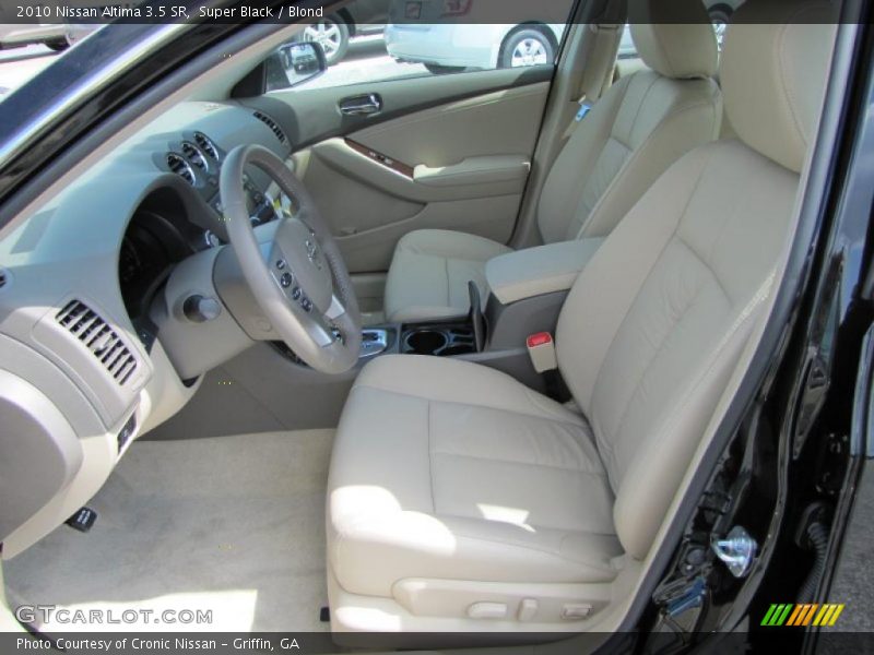 Super Black / Blond 2010 Nissan Altima 3.5 SR