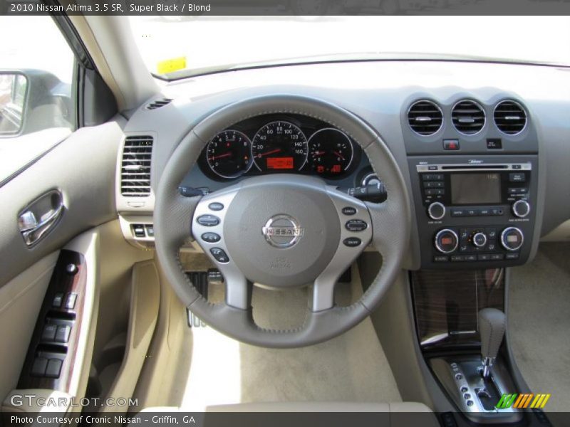 Super Black / Blond 2010 Nissan Altima 3.5 SR
