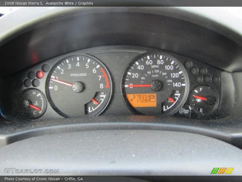 Avalanche White / Graphite 2008 Nissan Xterra S