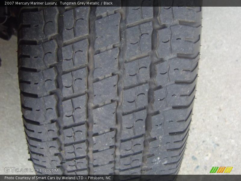 Tungsten Grey Metallic / Black 2007 Mercury Mariner Luxury