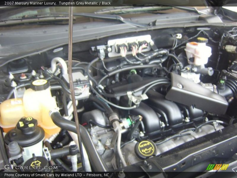 Tungsten Grey Metallic / Black 2007 Mercury Mariner Luxury