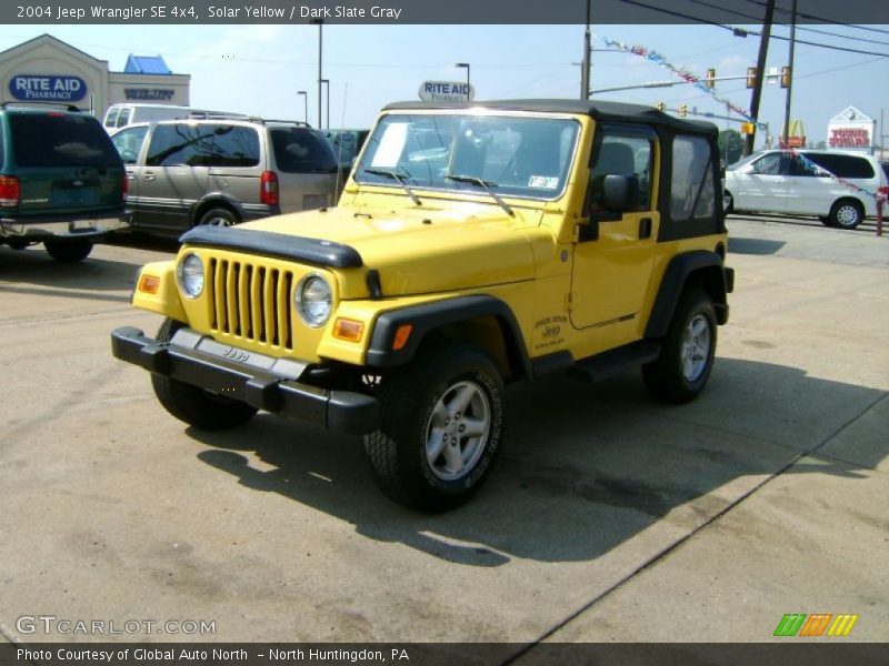 Solar Yellow / Dark Slate Gray 2004 Jeep Wrangler SE 4x4