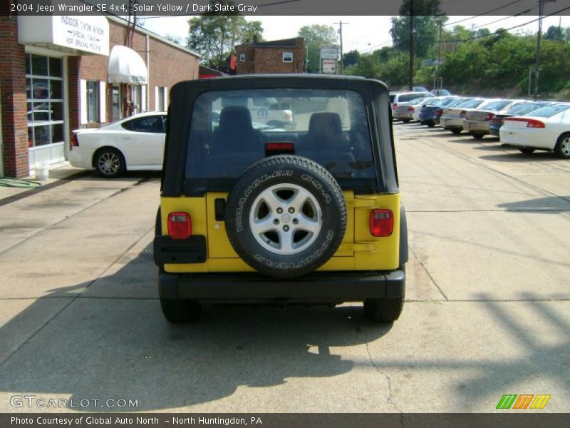 Solar Yellow / Dark Slate Gray 2004 Jeep Wrangler SE 4x4