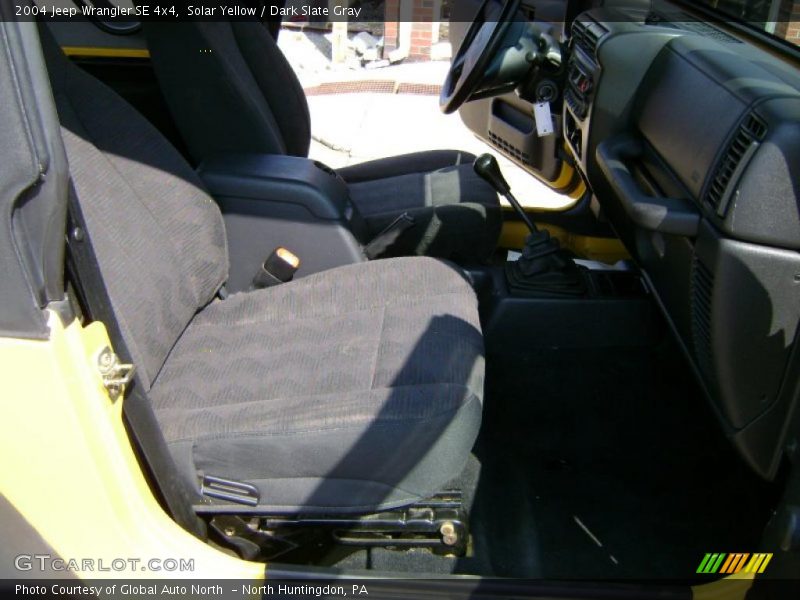 Solar Yellow / Dark Slate Gray 2004 Jeep Wrangler SE 4x4