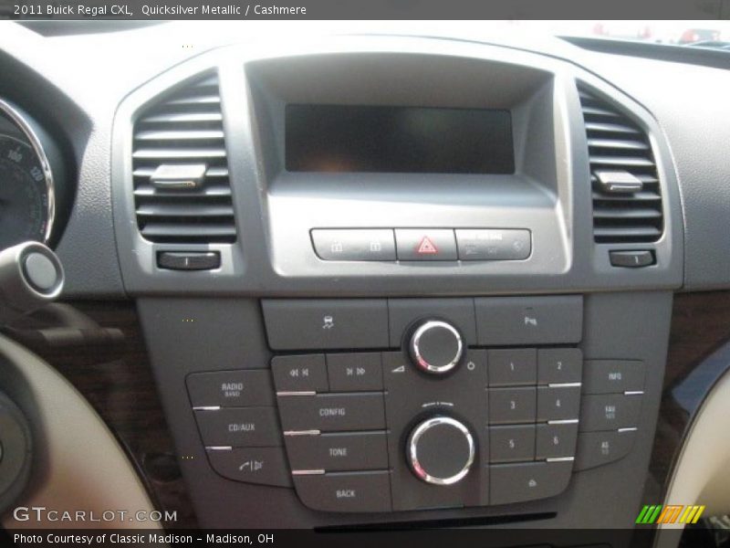Quicksilver Metallic / Cashmere 2011 Buick Regal CXL