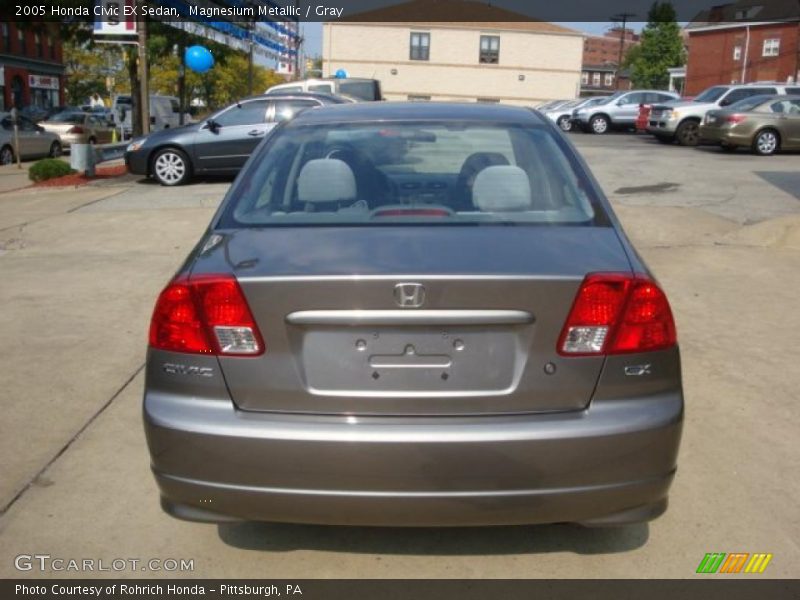 Magnesium Metallic / Gray 2005 Honda Civic EX Sedan