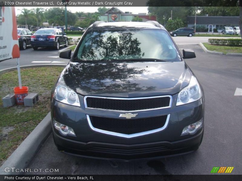 Cyber Gray Metallic / Dark Gray/Light Gray 2009 Chevrolet Traverse LS