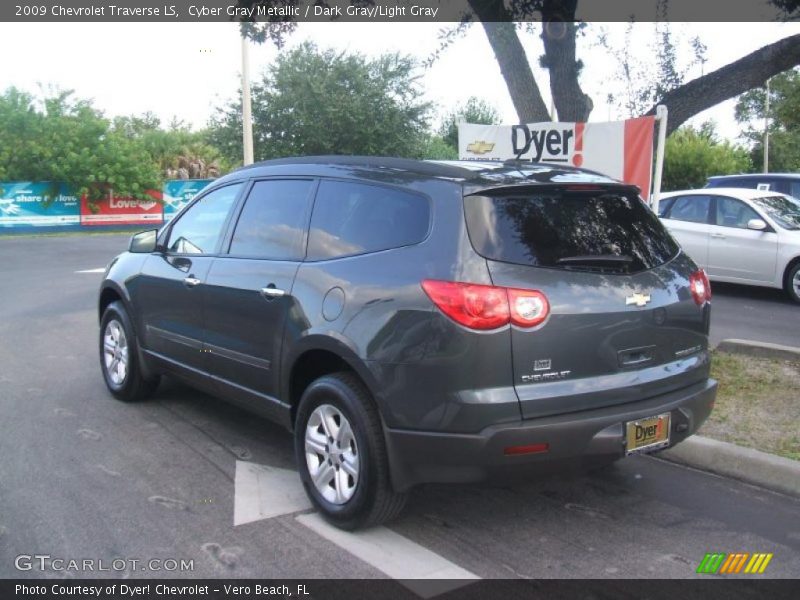 Cyber Gray Metallic / Dark Gray/Light Gray 2009 Chevrolet Traverse LS
