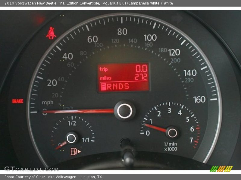 Aquarius Blue/Campanella White / White 2010 Volkswagen New Beetle Final Edition Convertible