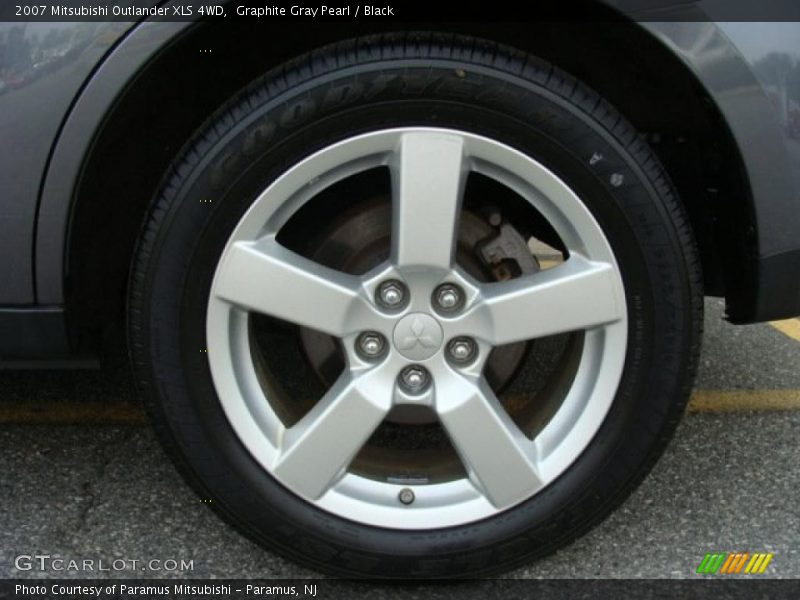 Graphite Gray Pearl / Black 2007 Mitsubishi Outlander XLS 4WD