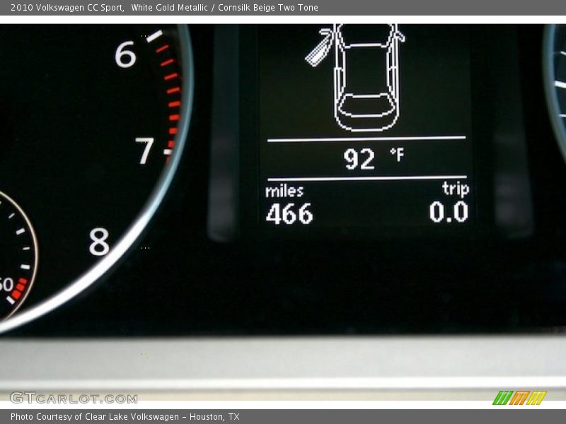 White Gold Metallic / Cornsilk Beige Two Tone 2010 Volkswagen CC Sport