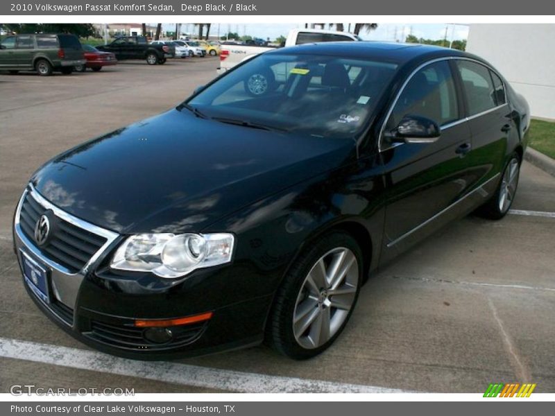 Deep Black / Black 2010 Volkswagen Passat Komfort Sedan