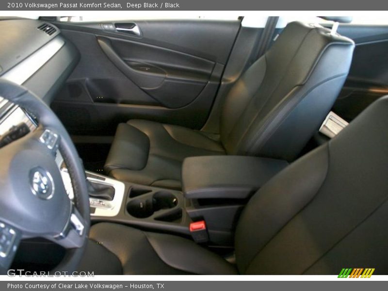 Deep Black / Black 2010 Volkswagen Passat Komfort Sedan
