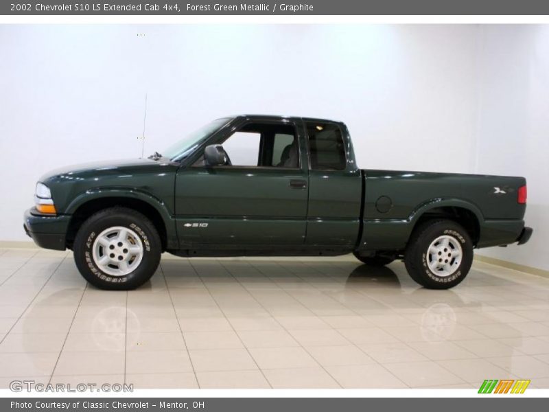 Forest Green Metallic / Graphite 2002 Chevrolet S10 LS Extended Cab 4x4