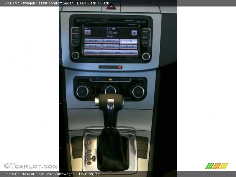Deep Black / Black 2010 Volkswagen Passat Komfort Sedan