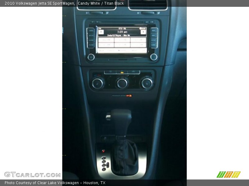 Candy White / Titan Black 2010 Volkswagen Jetta SE SportWagen