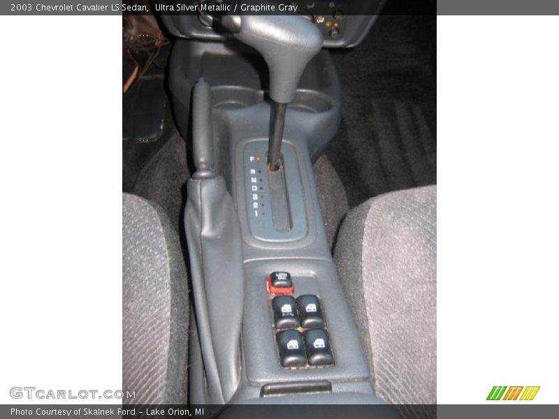 Ultra Silver Metallic / Graphite Gray 2003 Chevrolet Cavalier LS Sedan