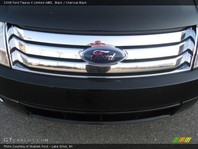 Black / Charcoal Black 2008 Ford Taurus X Limited AWD