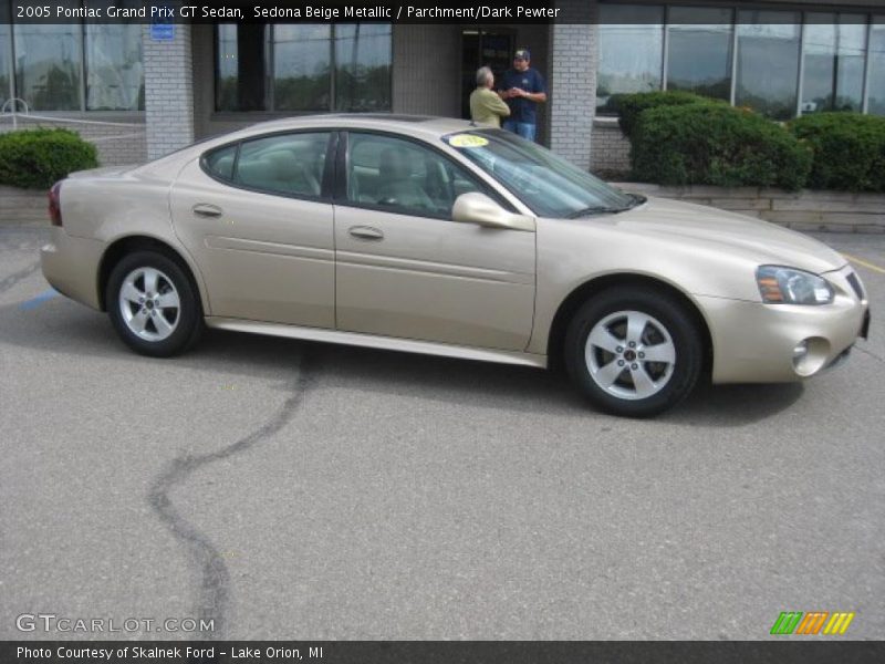 Sedona Beige Metallic / Parchment/Dark Pewter 2005 Pontiac Grand Prix GT Sedan