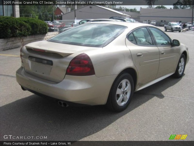Sedona Beige Metallic / Parchment/Dark Pewter 2005 Pontiac Grand Prix GT Sedan