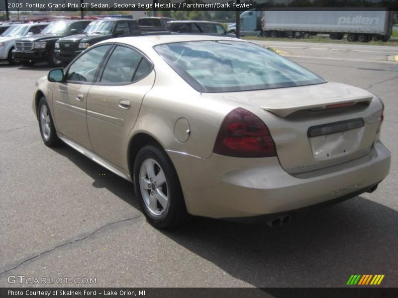 Sedona Beige Metallic / Parchment/Dark Pewter 2005 Pontiac Grand Prix GT Sedan