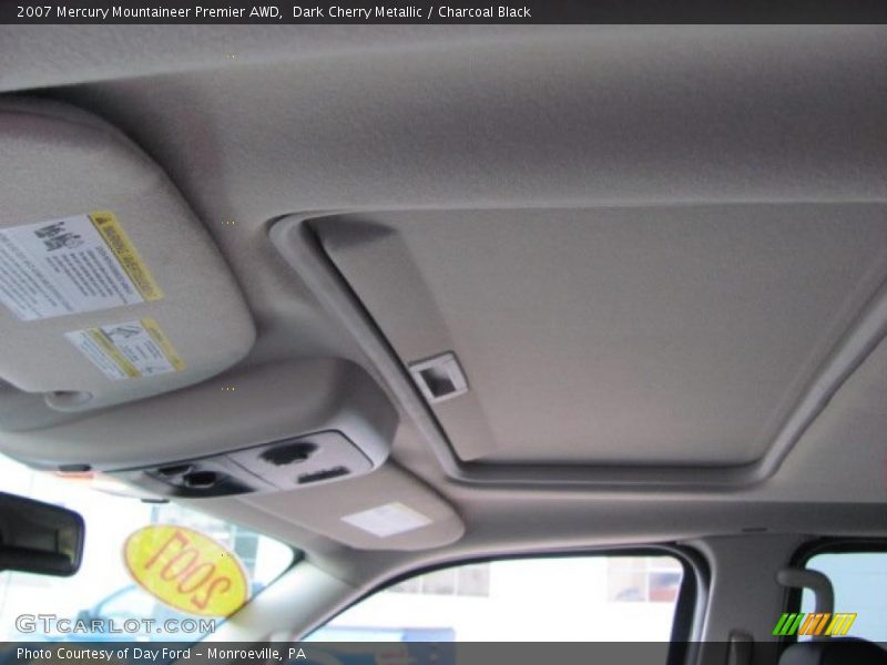 Dark Cherry Metallic / Charcoal Black 2007 Mercury Mountaineer Premier AWD