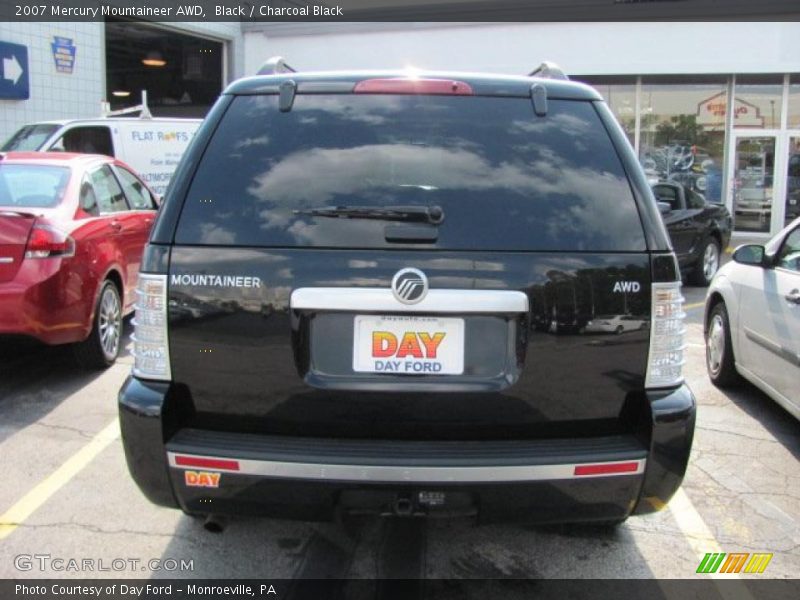Black / Charcoal Black 2007 Mercury Mountaineer AWD