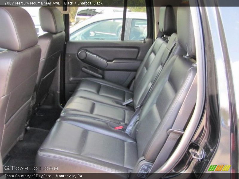 Black / Charcoal Black 2007 Mercury Mountaineer AWD