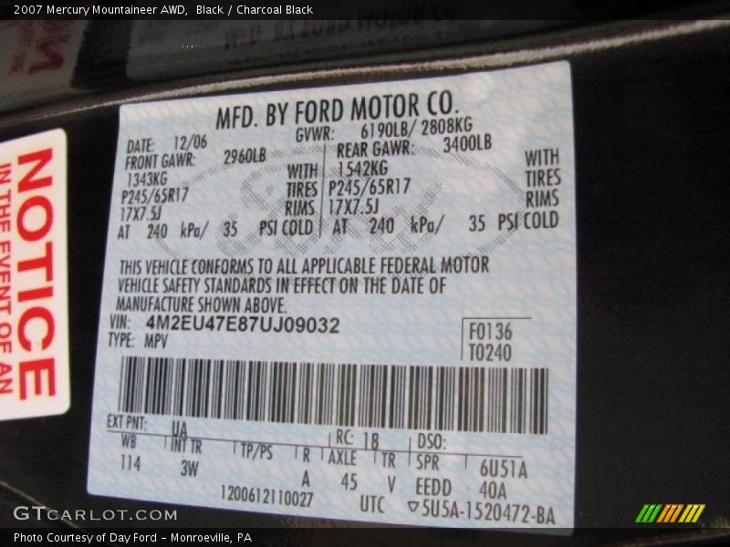 Black / Charcoal Black 2007 Mercury Mountaineer AWD