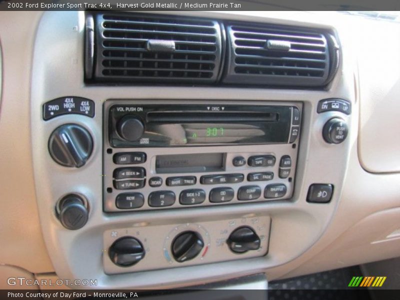 Harvest Gold Metallic / Medium Prairie Tan 2002 Ford Explorer Sport Trac 4x4