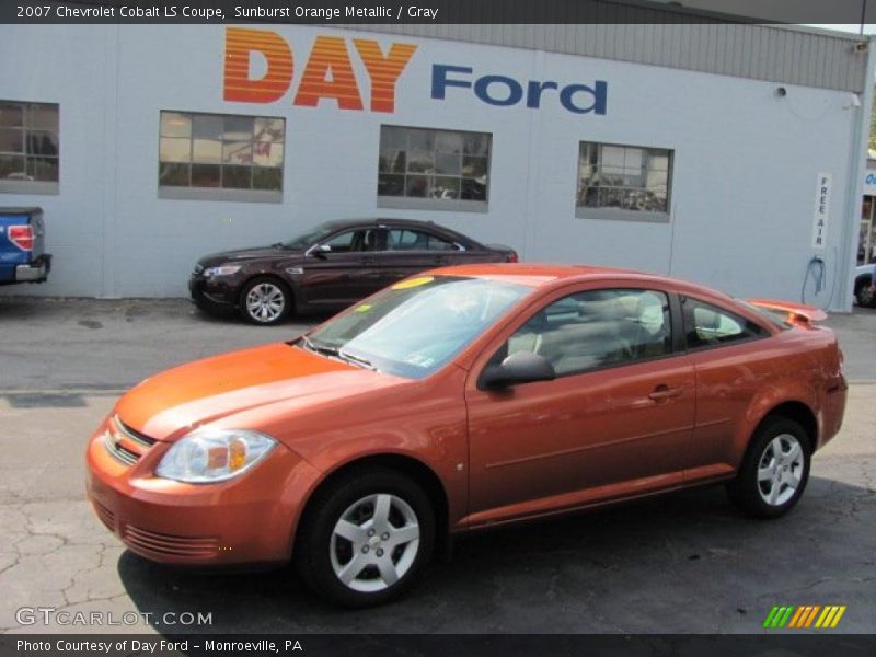 Sunburst Orange Metallic / Gray 2007 Chevrolet Cobalt LS Coupe