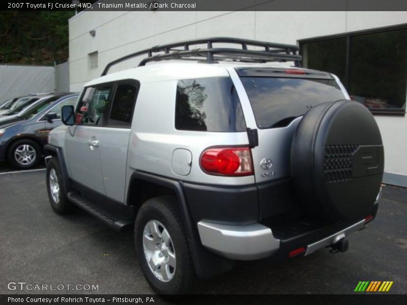 Titanium Metallic / Dark Charcoal 2007 Toyota FJ Cruiser 4WD