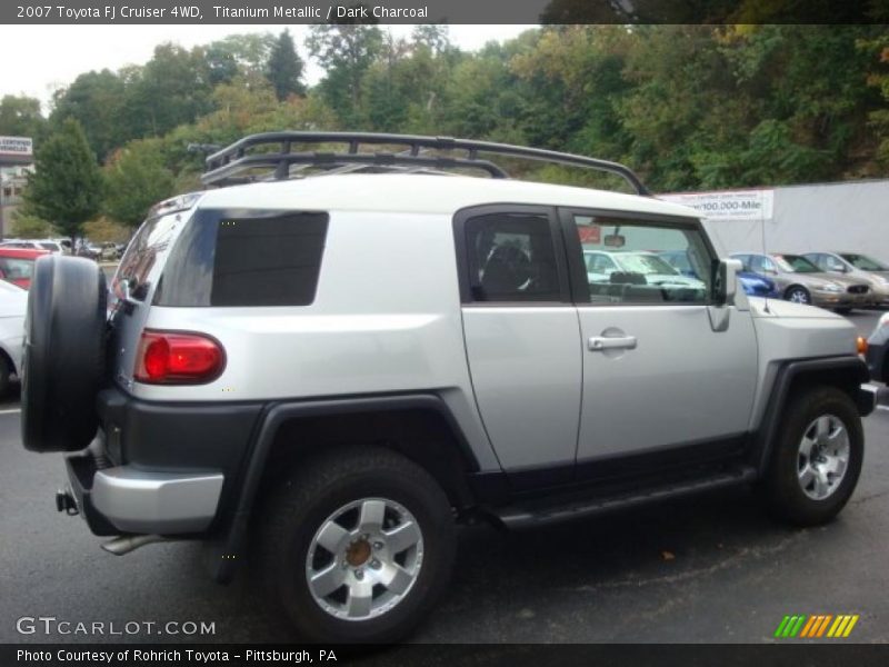 Titanium Metallic / Dark Charcoal 2007 Toyota FJ Cruiser 4WD