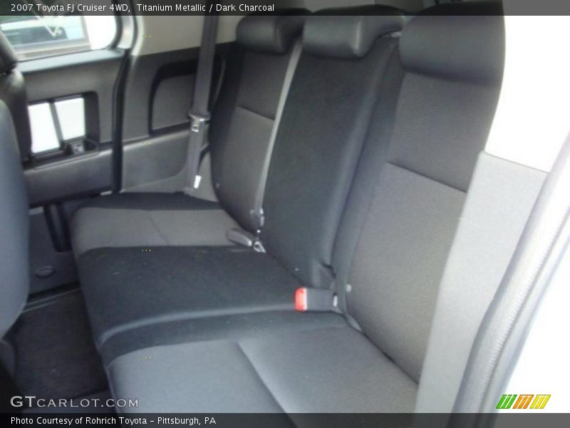 Titanium Metallic / Dark Charcoal 2007 Toyota FJ Cruiser 4WD